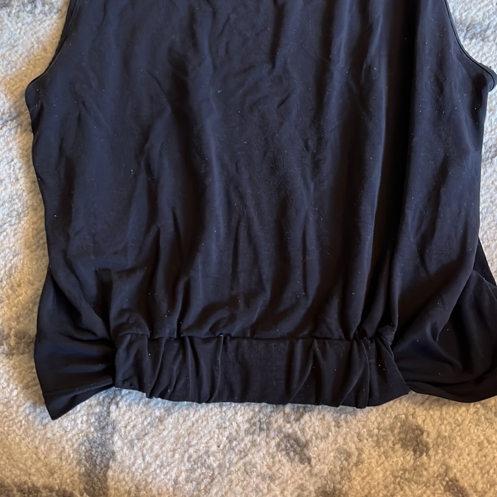 Athletic Crop Top - Picture 4 of 4